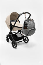 Cargar imagen en el visor de la galería, La mejor mochila para tu bebé
